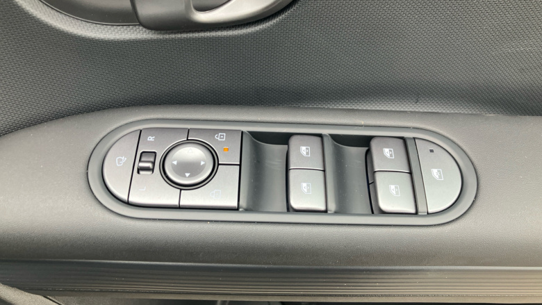 Hyundai IONIQ 5 125kW Advance 63 kWh 5dr Auto Electric Hatchback